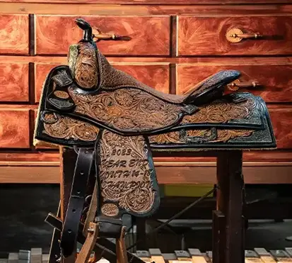 Custom Saddle