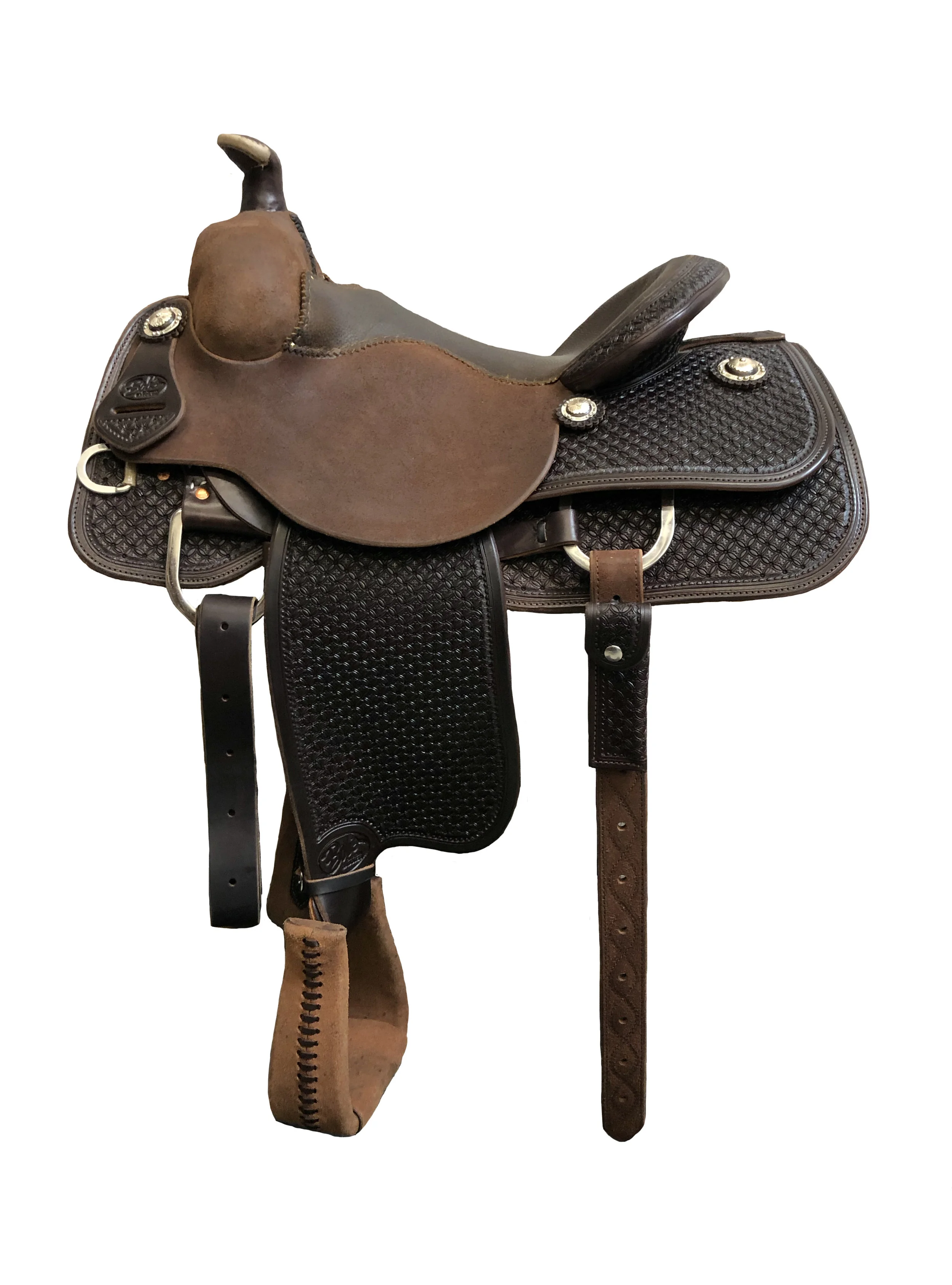 Roping Saddle 119 professional western saddle crafted for roping, balance, and comfort.