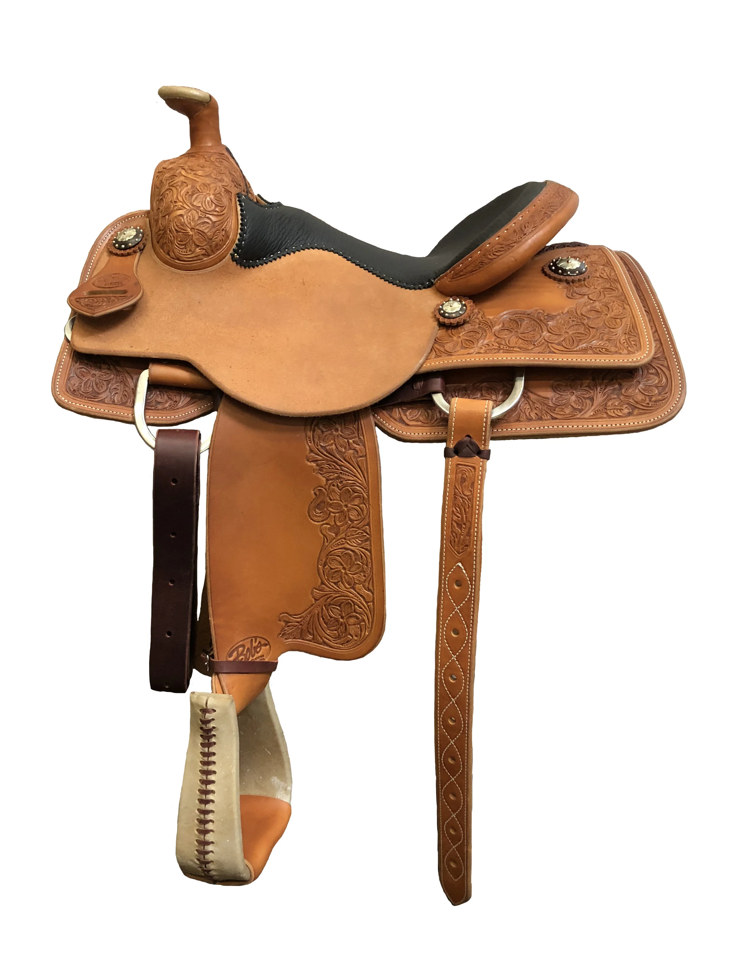 Roping Saddle 577 western team roping saddle handcrafted for balance, strength, and performance.