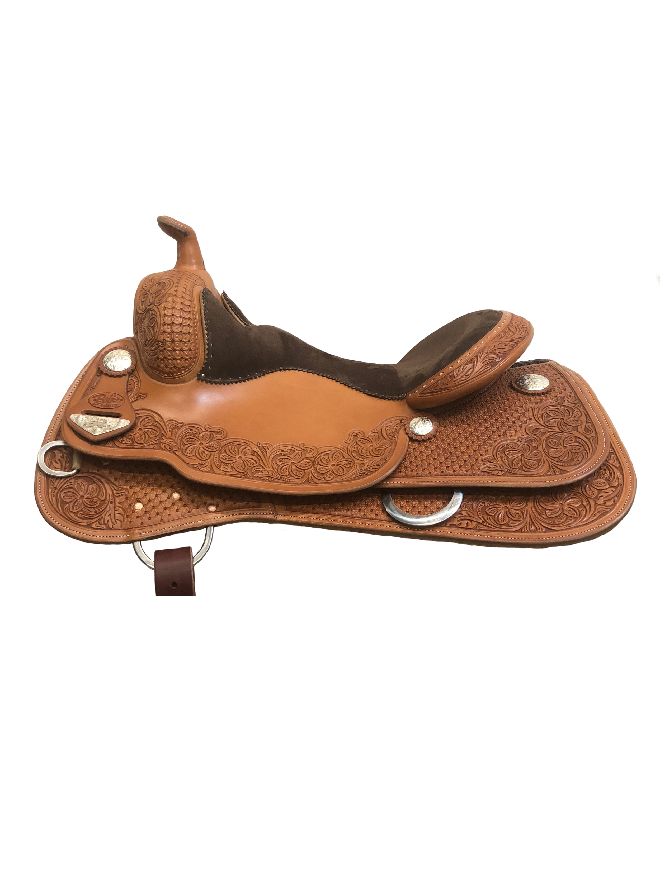 Small DL rounded skirt with shallow profile for custom western saddles.